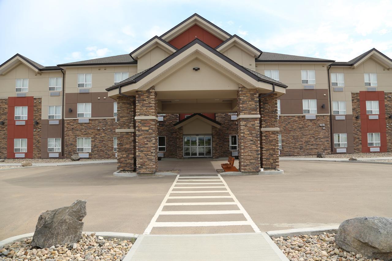 Prairie Moon Inn & Suites Macklin 외부 사진